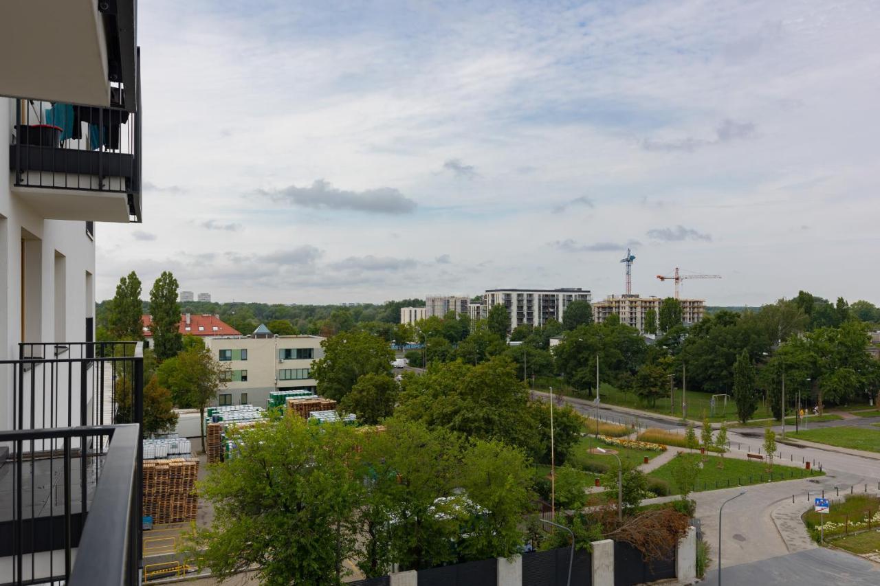Home Factory Estate Praga Kotsisa By Noclegi Renters Varsovie Extérieur photo
