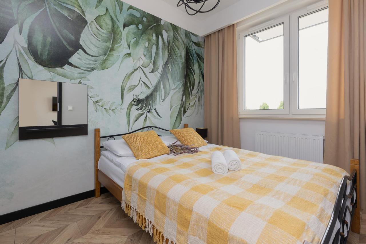 Home Factory Estate Praga Kotsisa By Noclegi Renters Varsovie Extérieur photo